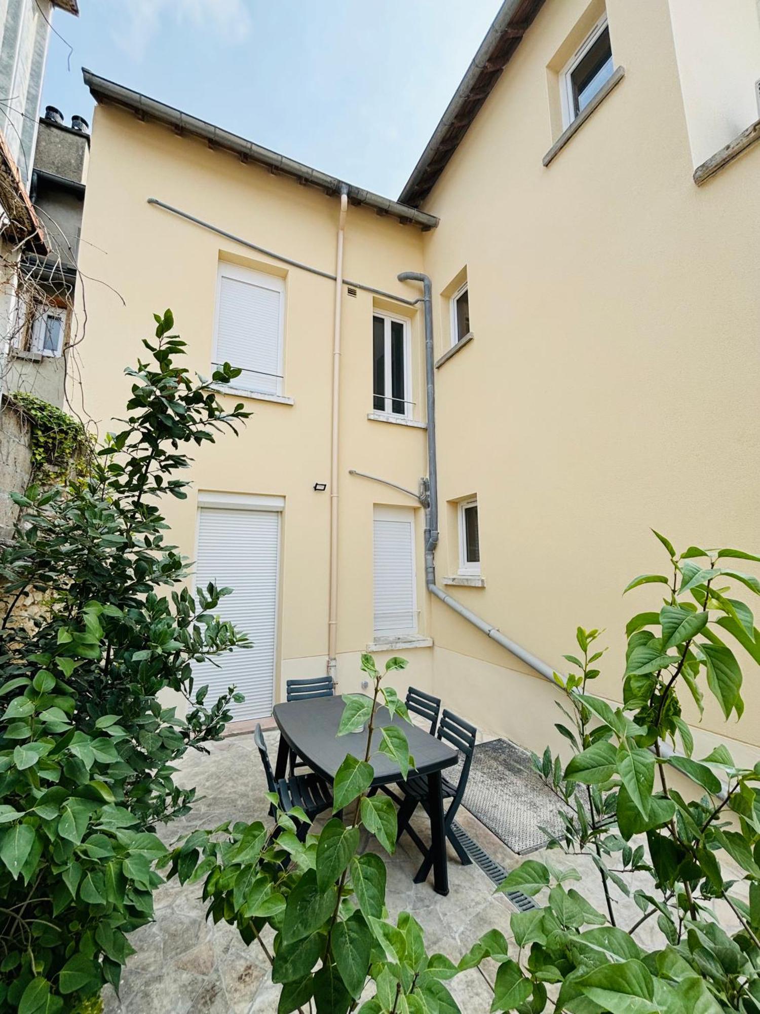 Appartement Hyper Centre De Montargis Eksteriør bilde